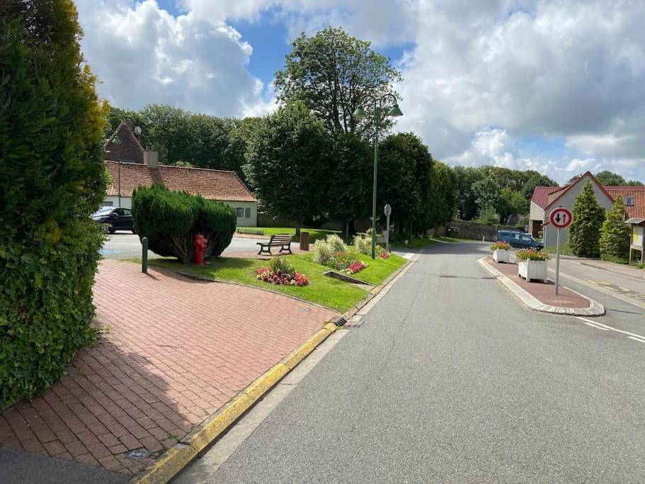 Maison De Village Avec Jardin 15Mn Des Plages, Wifi, 2 Chambres, Jardin Hesdin-lʼAbbé Esterno foto